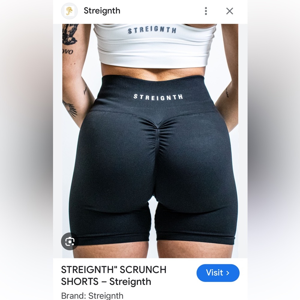 🍊 black scrunch biker shorts